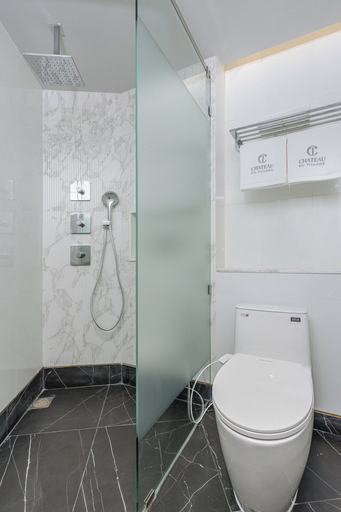 Bathroom 4, Chateau Du Village Patong, Pulau Phuket