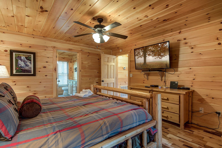Bedroom, Rocky Top Lookout by Jackson Mountain Rentals, Sevier