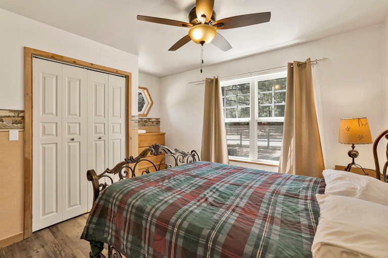 Bedroom 2, ONE Hundred Pines Ranch #2005, San Bernardino
