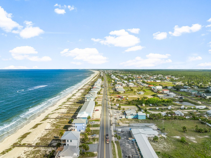 Others 5, Beach House - In Good Company by PHG, Gulf