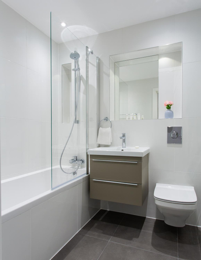 Bathroom, Queen's Park by Viridian Apartments, London