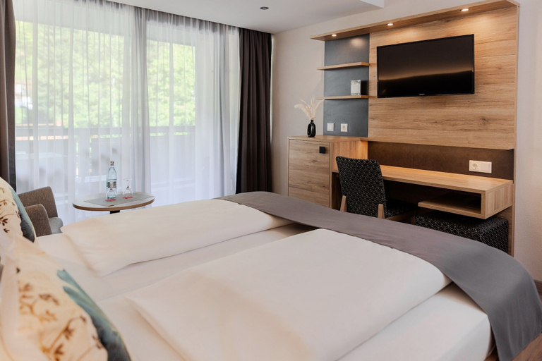 Bedroom 3, Gasthof Zur Linde, Aschaffenburg