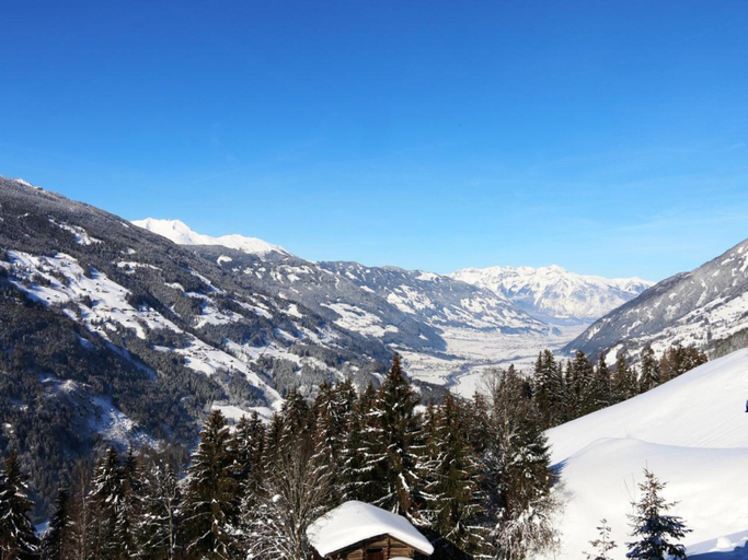 Others 5, Apartment in Hainzenberg near Ski Lift, Schwaz