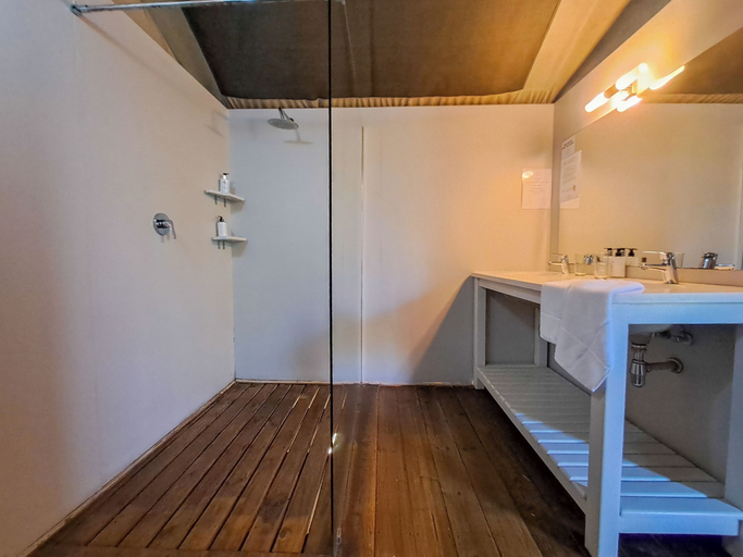 Bathroom 3, Ndhula Luxury Tented Lodge, Ehlanzeni