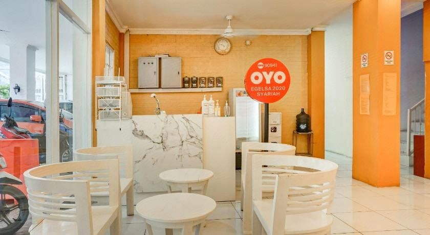 Food & Drinks, OYO 90941 Egelsa 2020 Syariah, Jakarta Timur