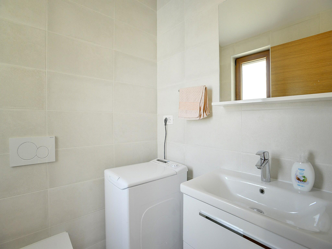 Bathroom 4, Holiday Home in Pazin with Private Pool, Pazin