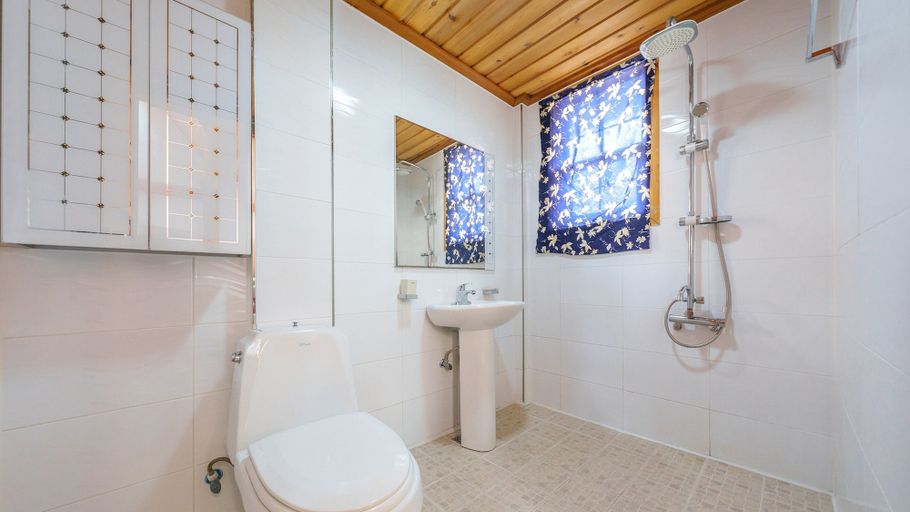 Bathroom 3, Daecheon Ocean Forest Pension, Boryeong
