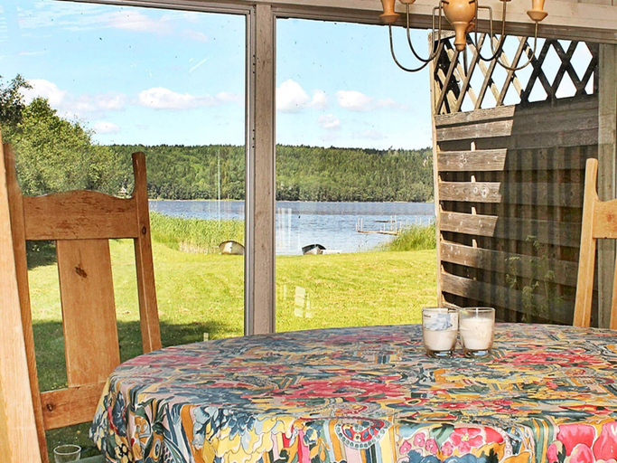 Bedroom 2, 4 Person Holiday Home in Lerdala, Skövde