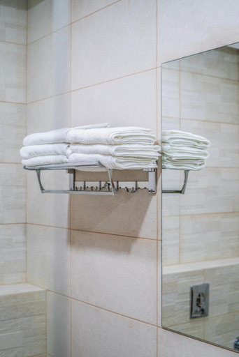 Bathroom 4, Nina Palace Hotel, Tbilisi
