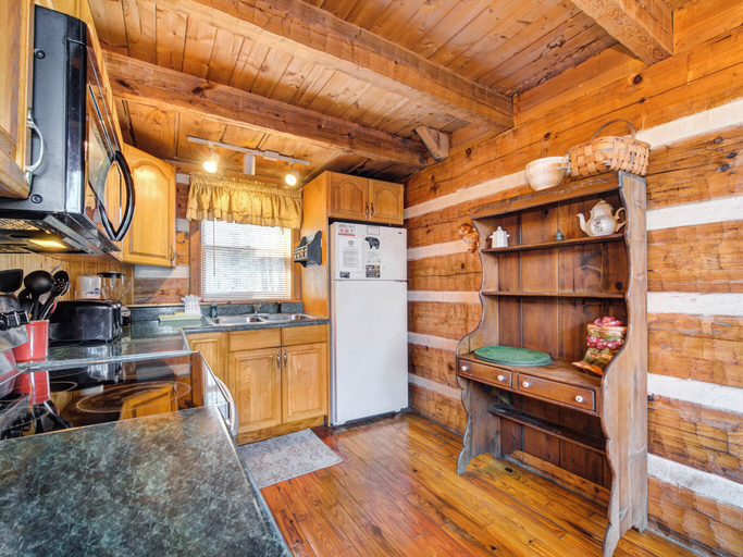 Others 4, Bear Cave Haus by Jackson Mountain Rentals, Sevier
