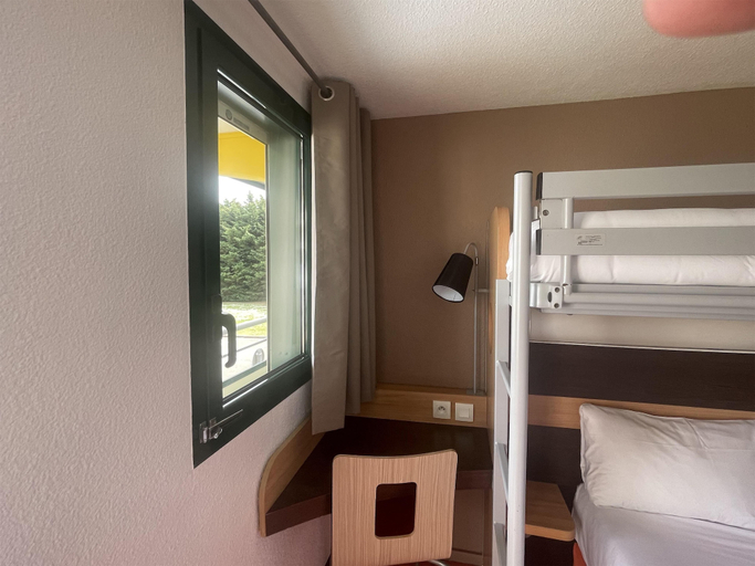 Bedroom 4, Première Classe Amiens Est - Glisy, Somme