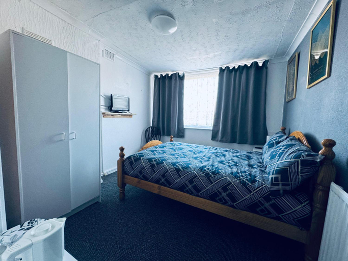 Others 5, Lynalan Hotel, Blackpool
