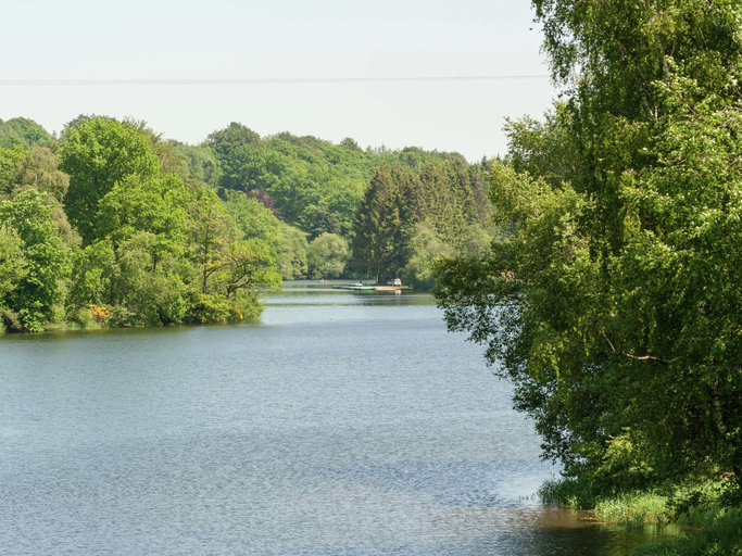 Others 5, Spacious Cottage in Robertville with Swimming Pool, Liège