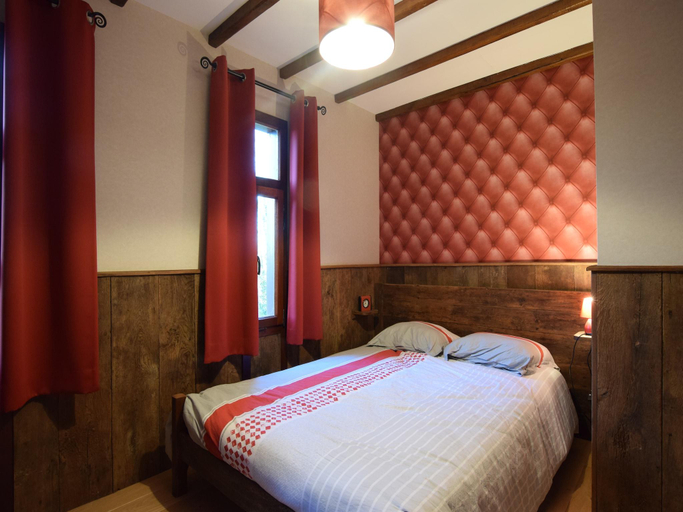 Bedroom 2, Very welcoming and cosy chalet, Namur