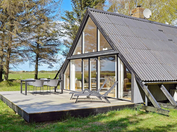 Others 5, 6 Person Holiday Home in Fano, Fanø