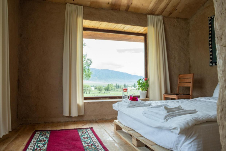 Bedroom 2, KyzArt Hotel & Horse Tours, Jumgal
