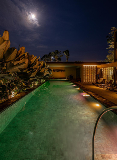 Sport & Beauty 2, Pousada Yamandu - SPA Aquecido, São Sebastião