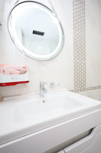 Bathroom, Khan Palace2, Turkestan