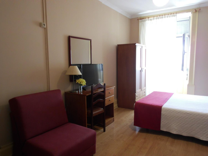 Bedroom 4, Hotel Larbelo, Coimbra