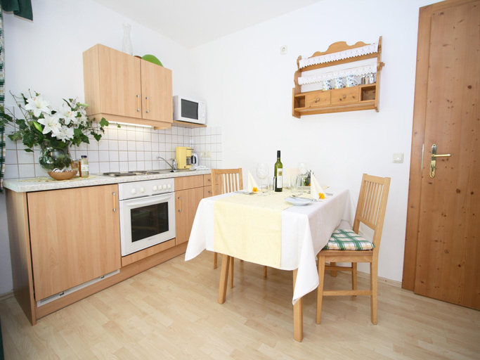 Others 5, Apartment in Huttschlag near Ski Bus, Sankt Johann im Pongau