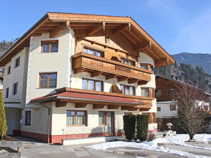 Exterior & Views 1, Apartment in Kaltenbach near Ski Lift, Schwaz
