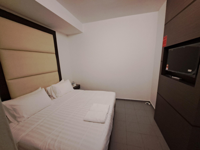 Bedroom 15