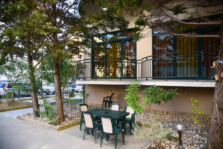 Others 4, Koa Hotel, Durrësit