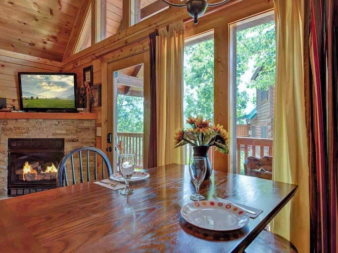 Others 5, Artistic Mountain by Jackson Mountain Rentals, Sevier