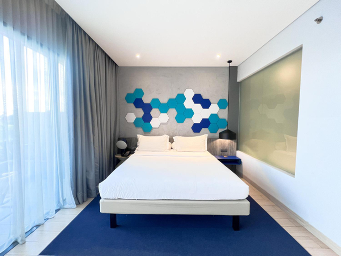 bedroom 13