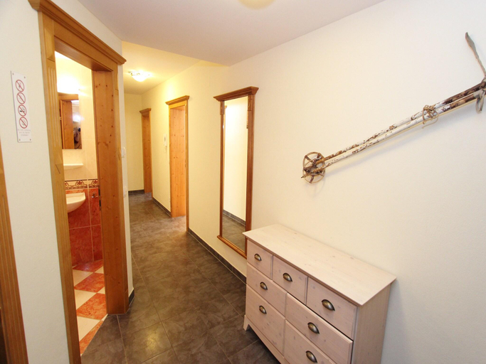 Bedroom, Chalet in Saalbach near Ski Lift Sauna, Zell am See