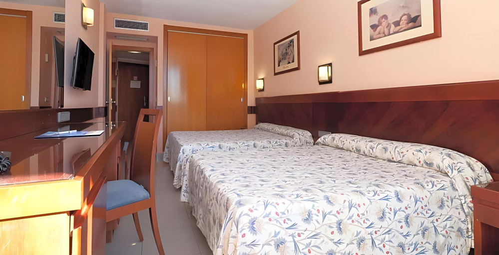 Bedroom 3, Hotel Marina, Alicante