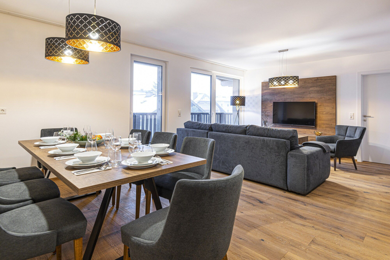 Dining 3, Cosy Apartment in Salzburg Without Deposit, Sankt Johann im Pongau