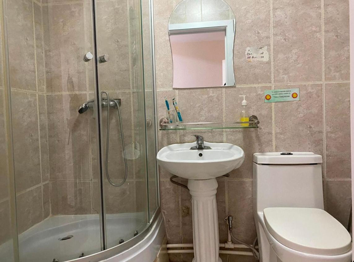 Bathroom, Mandarin, Ulan Bator