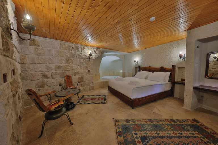 Bedroom, Nora Cave House, Nevşehir