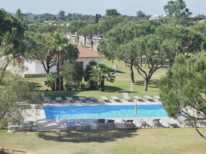 Sport & Beauty 4, Sunny Balcony Apartment and Pool, Loulé