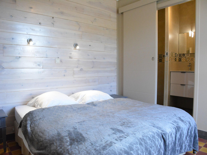 Bedroom 2, Group Villa with Sauna, Luxembourg