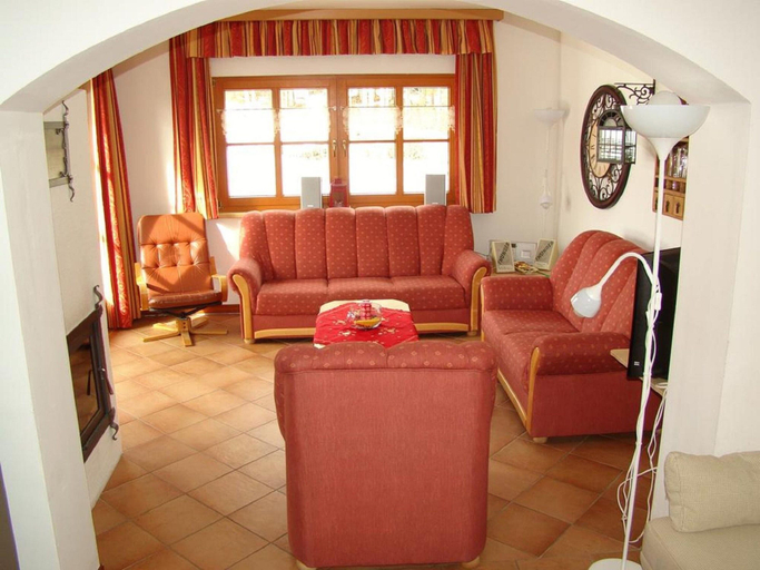 Living room 2, Apartment in Mariapfarr Near ski Areas, Tamsweg
