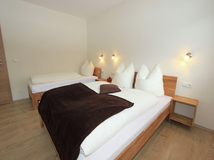 Others 2, Apartment in Aschau near Ski Slopes, Schwaz