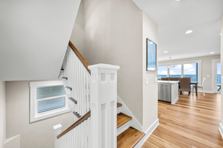 Others 3, Beach House - In Good Company by PHG, Gulf