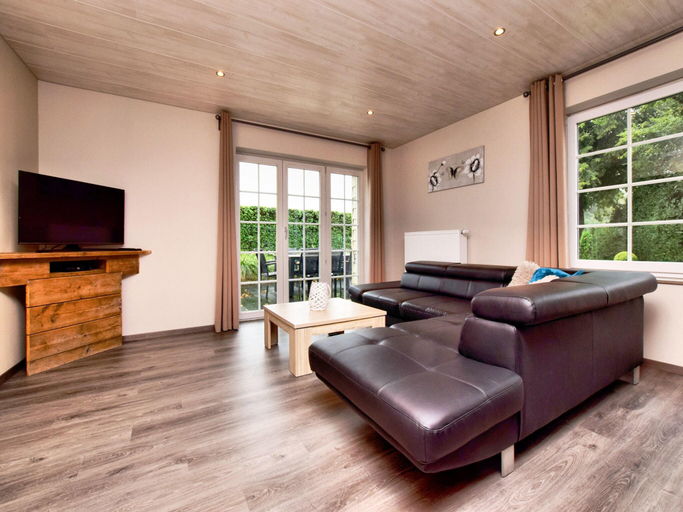 Others 5, Modern family home with wellness, Luxembourg