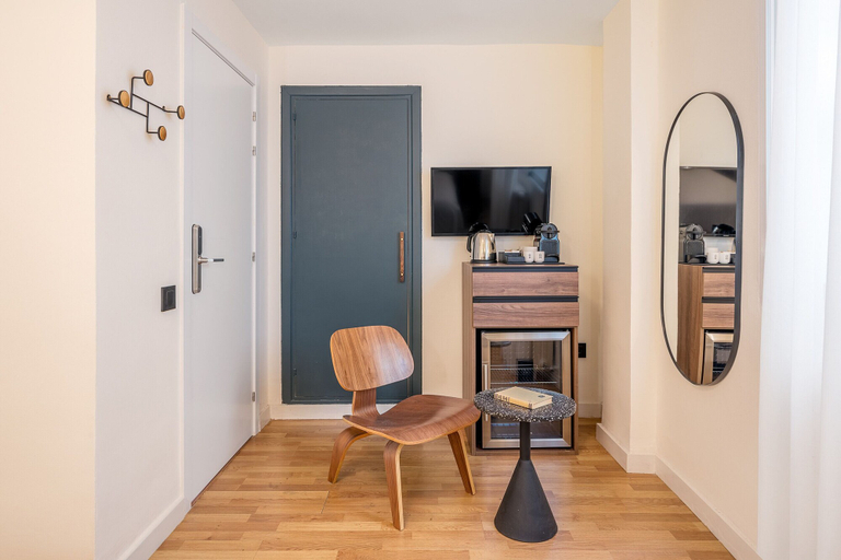 Others 5, Granada Suites by Olala Homes, Granada