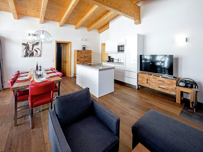 Others 4, Awesome apartment in Tirol w/ , Schwaz