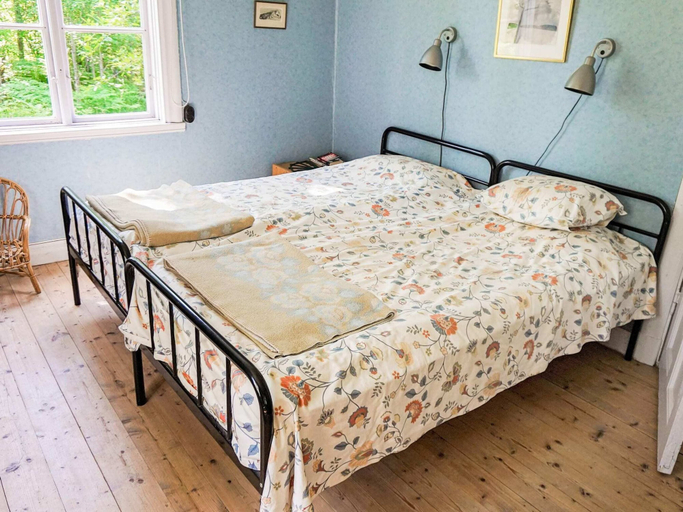 Bedroom 3, 7 Person Holiday Home in Odensbacken, Örebro