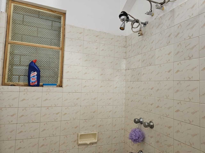 Bathroom 4, Casa De Abhishek - Breezy 2 BHK, South Goa