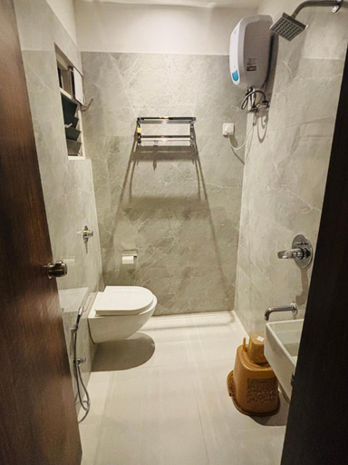 Bathroom, Airport Hotel Relax Inn, Nagpur