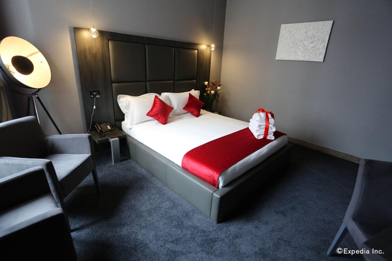 Bedroom 3, The Bryson Hotel, London