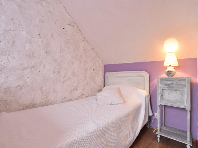 Bedroom 2, Charming Gite in France for a Private Getaway, Aisne