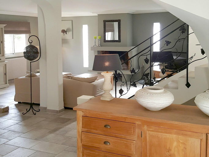 Others 5, Spacious Villa Mougins, Alpes-Maritimes