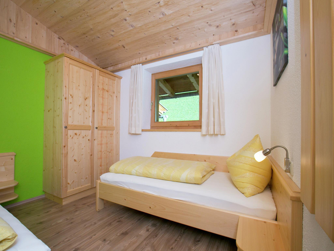 Bedroom 2, Chalet in Hopfgarten, Kitzbühel