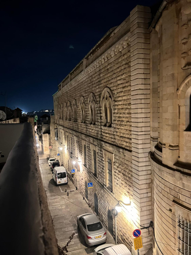 Others 5, Petrakis Inn, Jerusalem